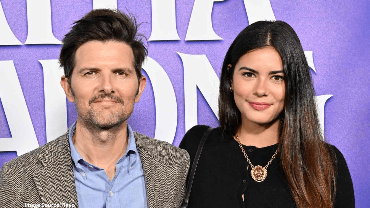 Wie alt ist Schauspieler Adam Scott jetzt? Fans sind fassungslos, nachdem seine Tochter auf TikTok viral geht