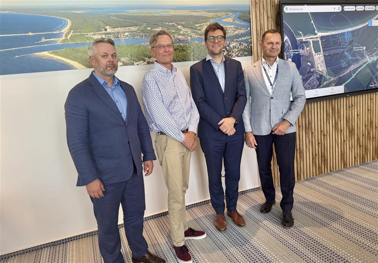 Agreement with the investor of the container terminal until the end of October