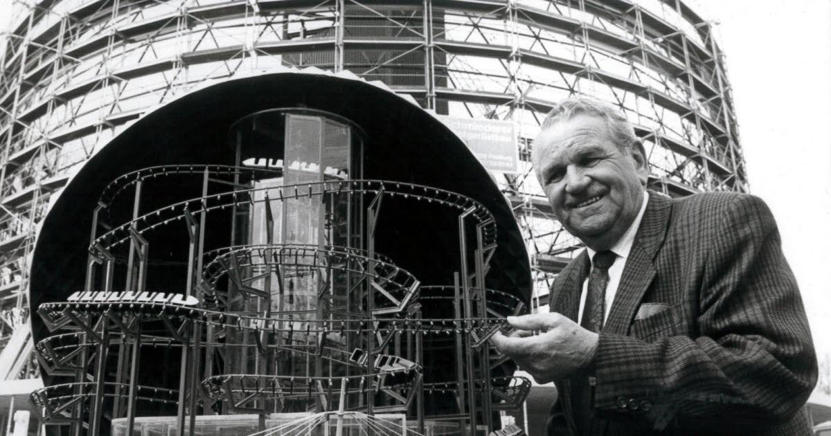 Slideshow. Europa-Park celebrates its 50th anniversary: from its opening in 1975 to the legendary roller coaster, relive the park's history.