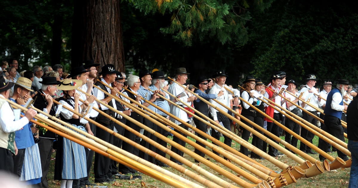 Munster Valley. More than 140 Alphorns will sound simultaneously this weekend for their international meeting.