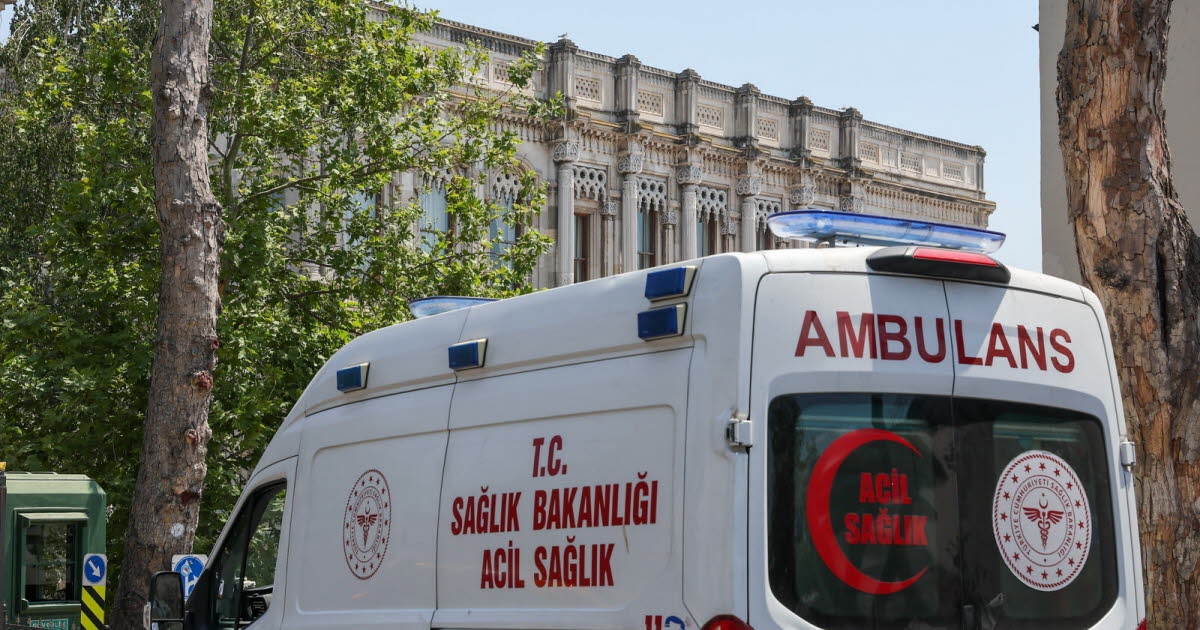 Türkiye: Two Dutch teenagers die after eating in Istanbul's Taksim district