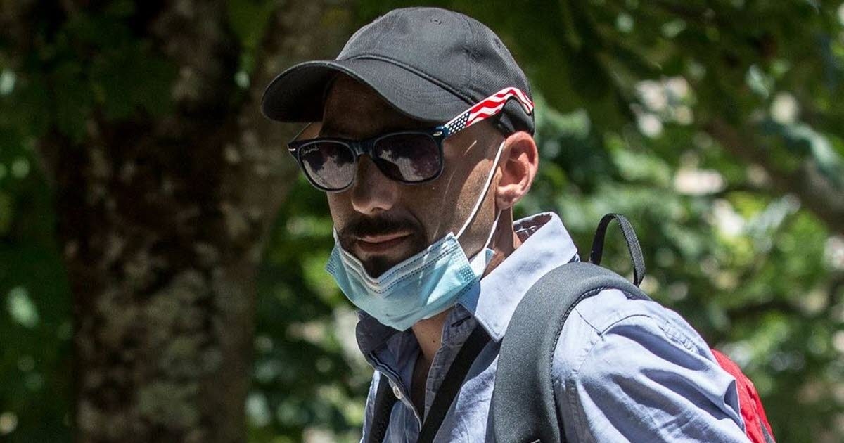 Tarn. Cédric Jubillar nega ter confessado o assassinato de sua esposa pela namorada