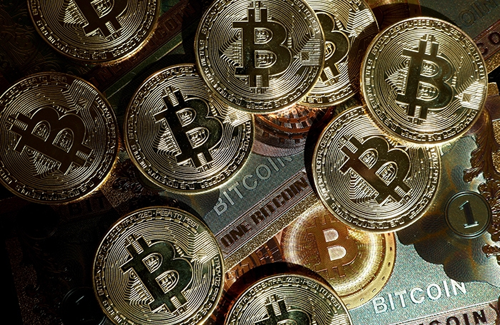 Bitcoin atinge recorde histórico