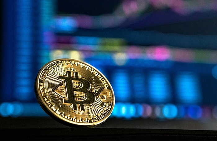 Venda criptomoedas e receba rublos em sua conta em várias dezenas de pequenos pagamentos