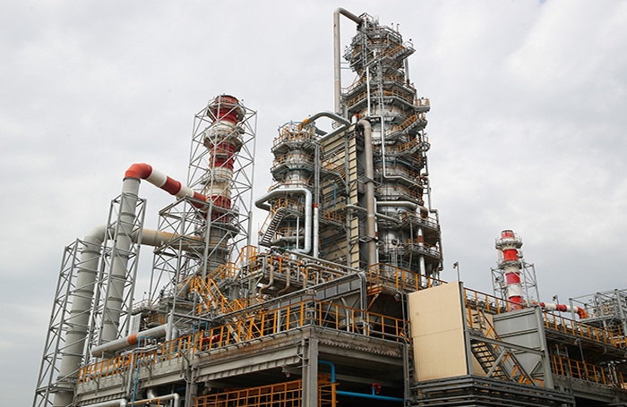 Aksyonov: The gasoline shortage in Crimea is due to a shortage of production at Russian refineries.