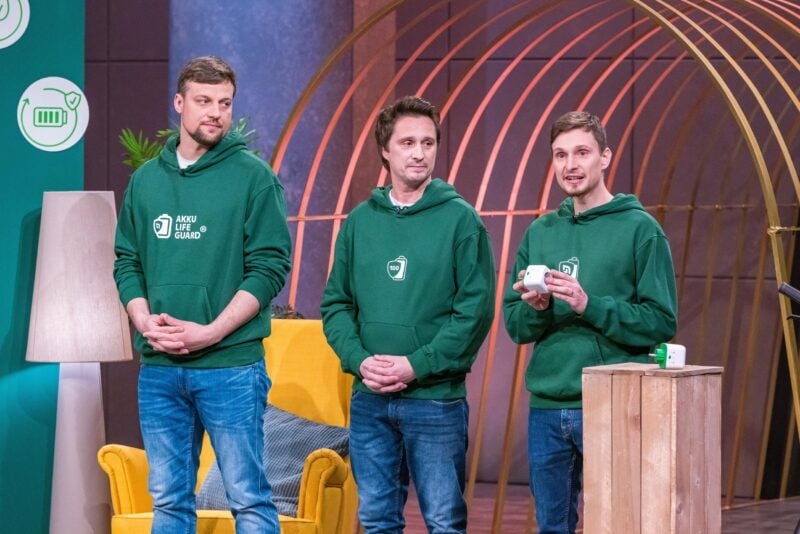 „Goodbye Standby“: DHDL-Gründer aus dem Allgäu überzeugen Dümmel mit Akku-Retter