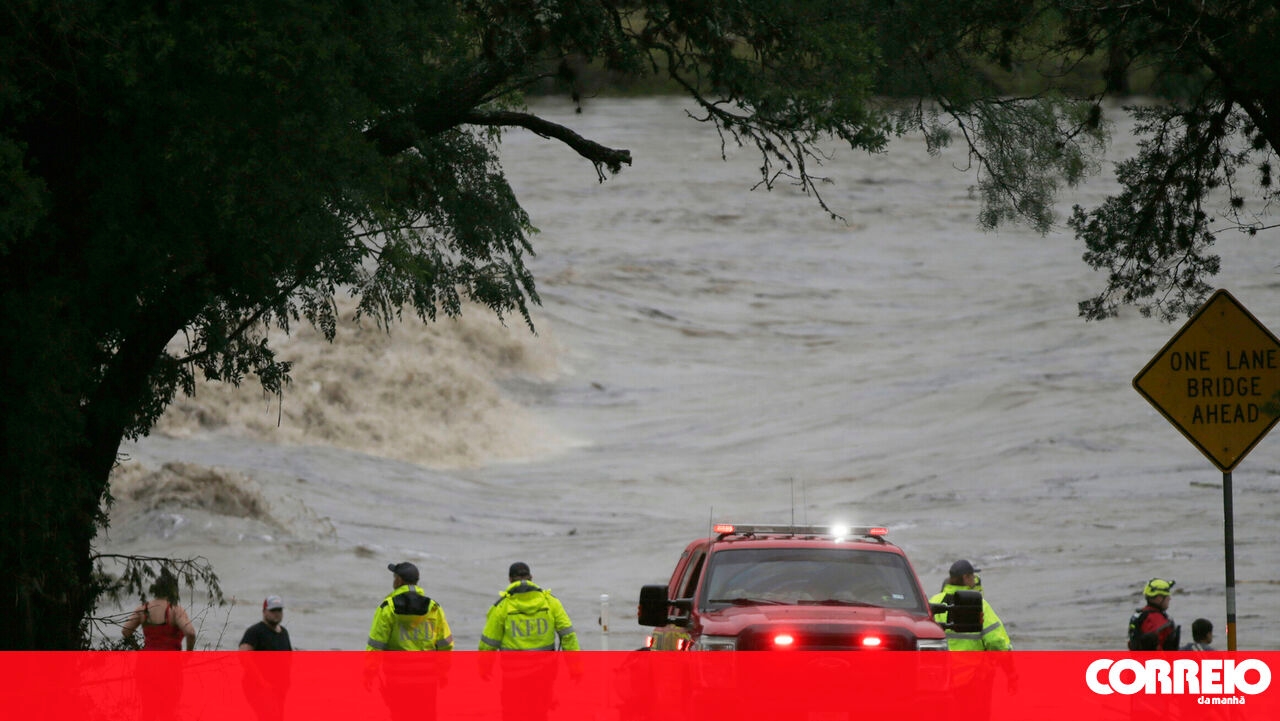 <![CDATA[ Mais de 170 desaparecidos nas inundações no Texas ]]>