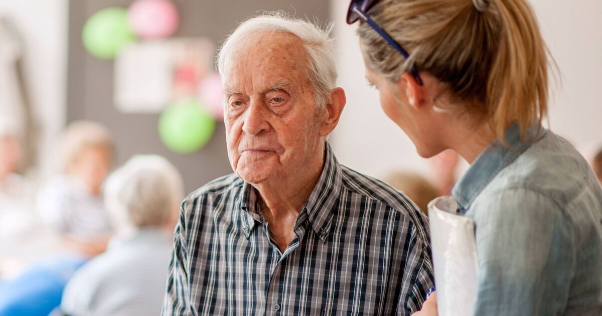 Vollständige Liste der Demenzsymptome: Die Hälfte weiß es nicht, und ein Drittel ist nicht diagnostiziert