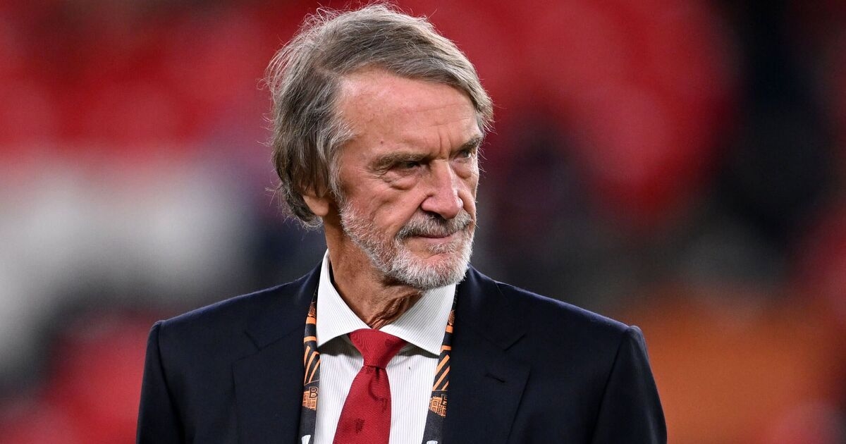 Ataques fiscais trabalhistas forçam empresa do magnata do Manchester United de £ 17 bilhões a 'parar de investir na Grã-Bretanha'