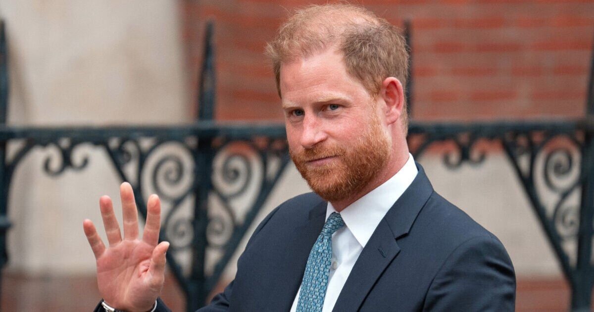 Família Real AO VIVO: Príncipe Harry 'não perdeu a esperança' de trazer a família para o Reino Unido