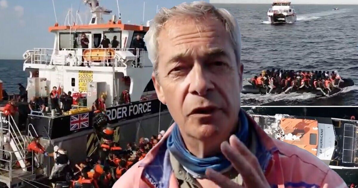 Nigel Farage raakt van streek als hij ziet hoe boten met migranten in het Verenigd Koninkrijk arriveren - 'niet op onze straten!'