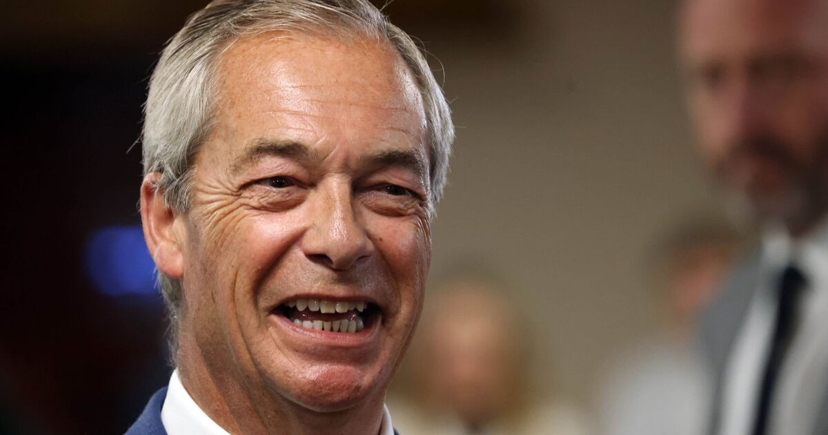 Milletvekillerinin ikinci işlerinden elde ettikleri gelir açıklandı - Nigel Farage listenin başında