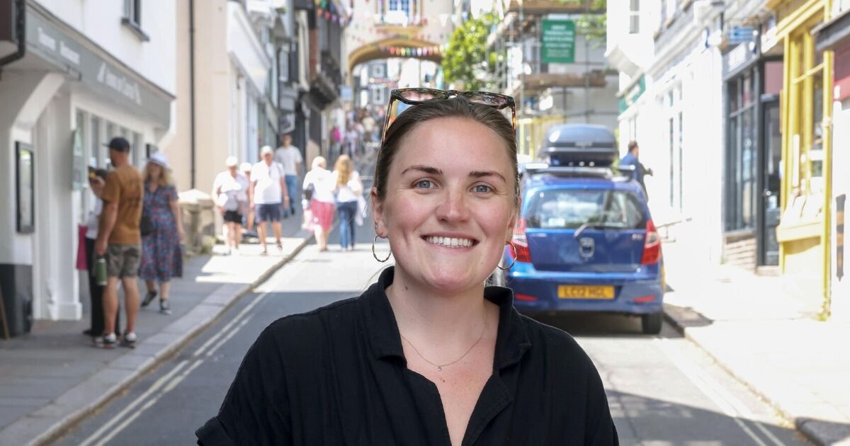 I visited little UK town with 125 independent shops - 1 thing makes high street so special