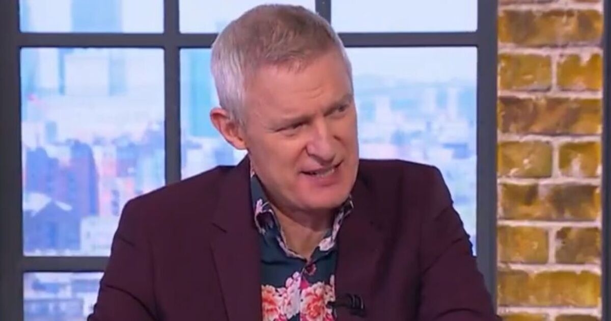 Furiosa polêmica entre Jeremy Vine e Donald Trump explode enquanto convidado diz: "Não vou ouvir você"