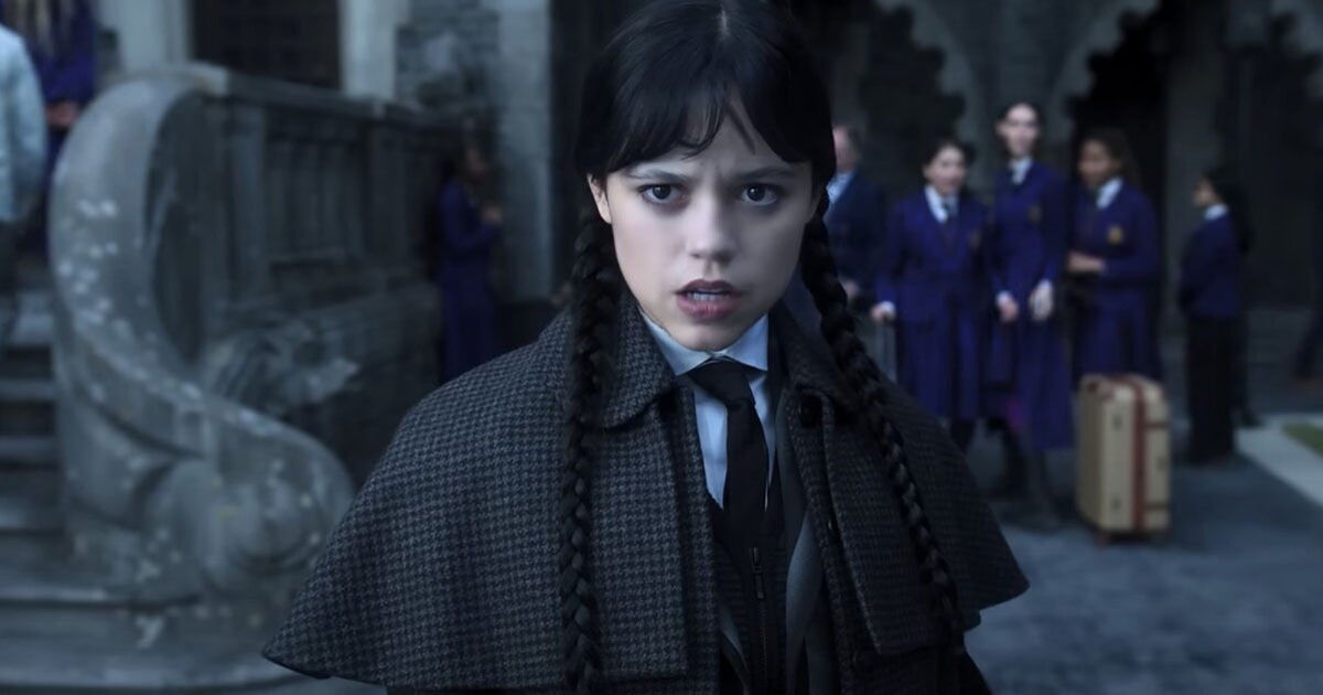 Netflix'in Çarşamba 2. sezon 1. bölüm sonu Lois'in kimliğinden katilin ortaya çıkmasına kadar açıklandı
