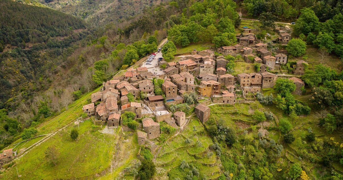 'I'm a travel expert - you have to visit this stunning crowd-free town in Portugal'