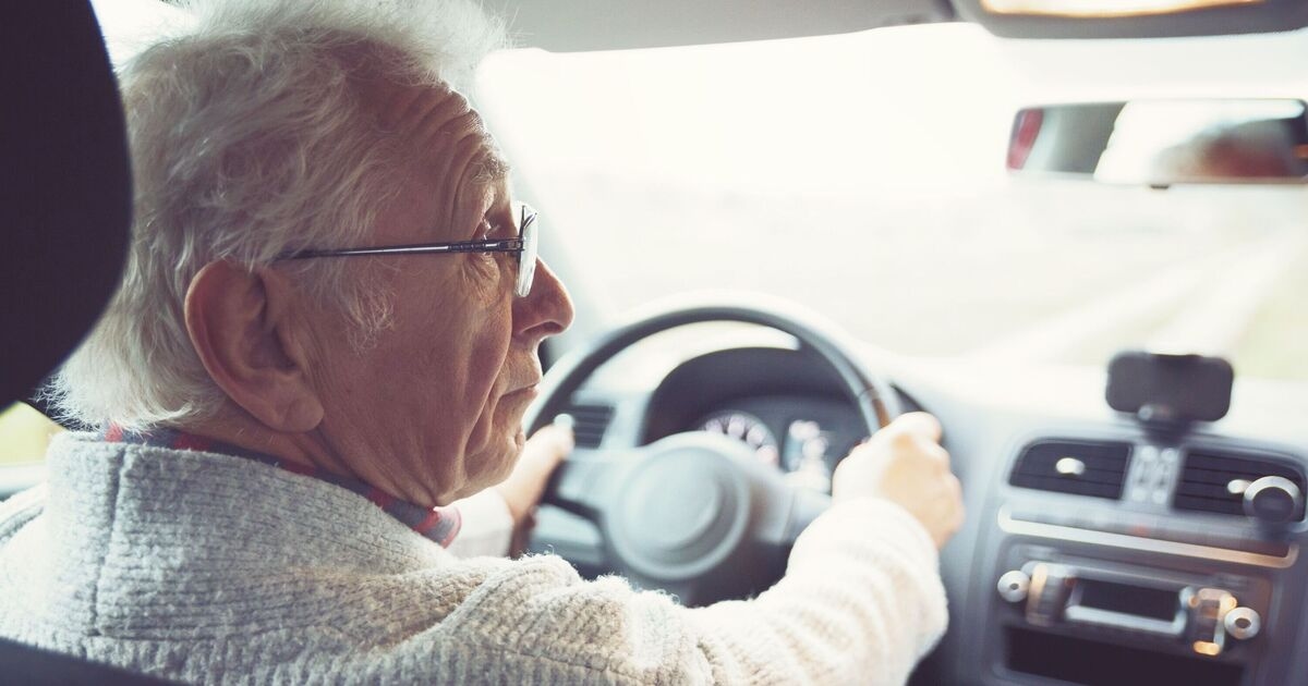 Motoristas mais velhos não terão 'permissão legal para dirigir' se não seguirem uma regra pouco conhecida