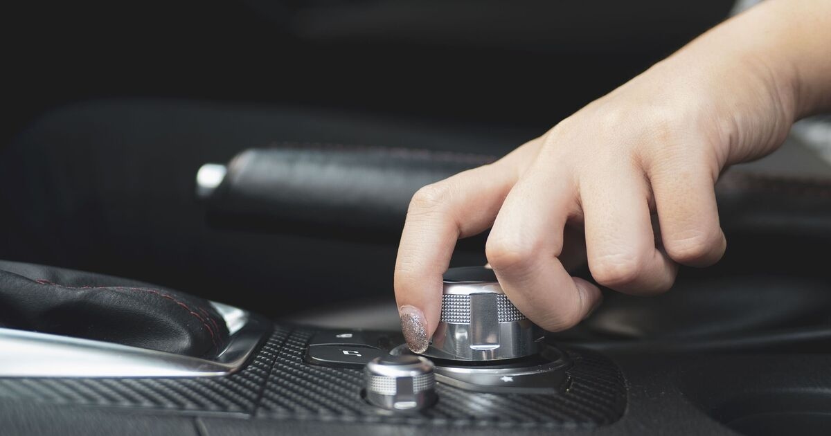 Fahrer mit Stopp-Start-Knopf müssen einen Schalter drücken, sonst droht ihnen eine Geldstrafe von 80 Pfund.