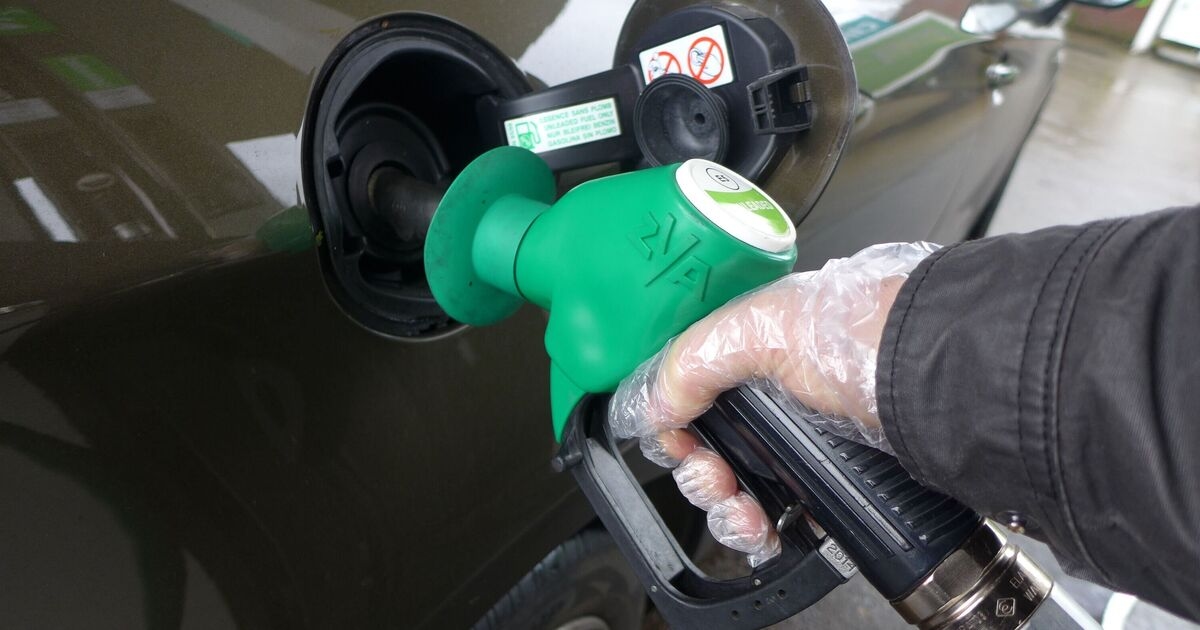 Petrol and diesel drivers told 'don't fill up' today and tomorrow