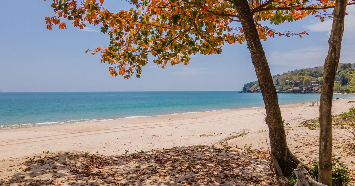 Tayland'da ünlü komşusuna yakın ama çok daha az turistin olduğu göz ardı edilmiş ada