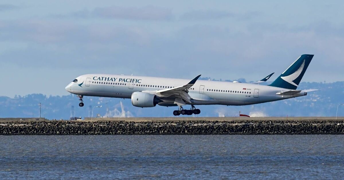 'Black warning' traps passengers on plane for 29 hours in 'flight from hell'