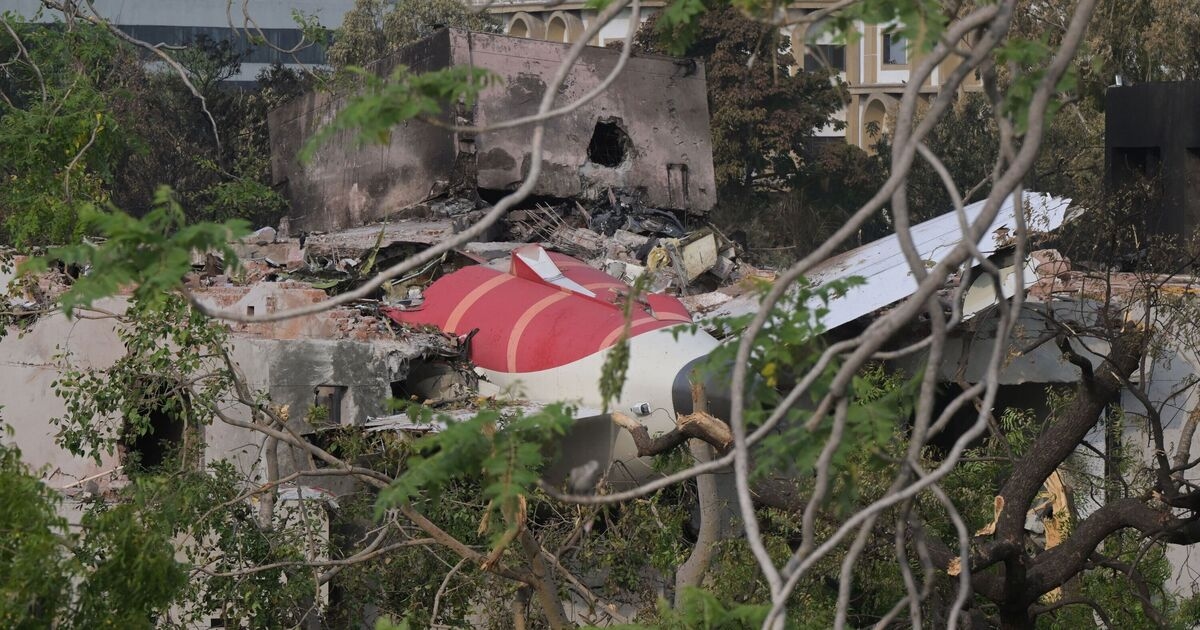 UK Foreign Office issues urgent update after horror Air India plane crash