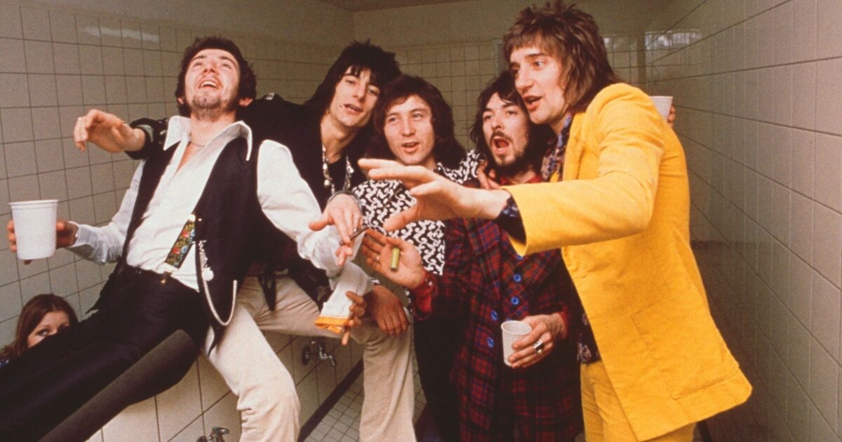 Rod Stewart révèle la véritable raison pour laquelle le groupe emblématique des années 60 The Faces s'est soudainement séparé