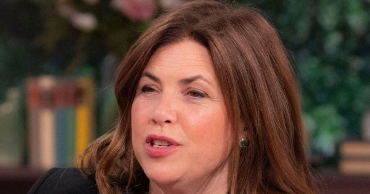 À l'intérieur des incroyables maisons familiales de Kirstie Allsopp après que son père a fait « fortune »