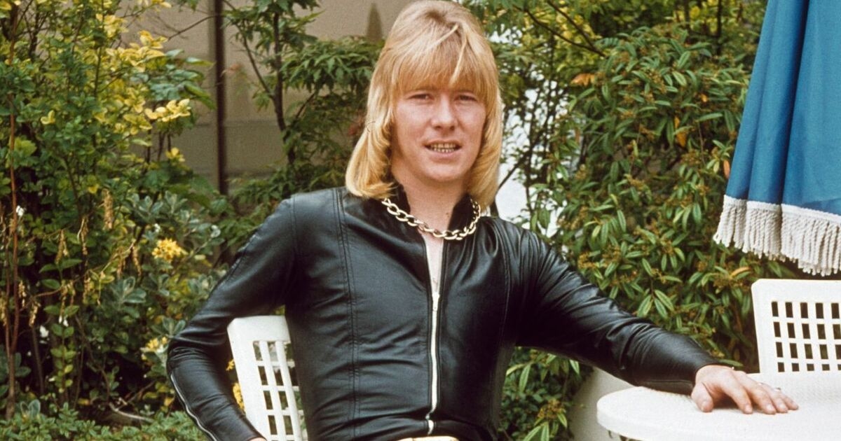 Chart-topping heartthrob died penniless in a council flat after selling house to pay taxes