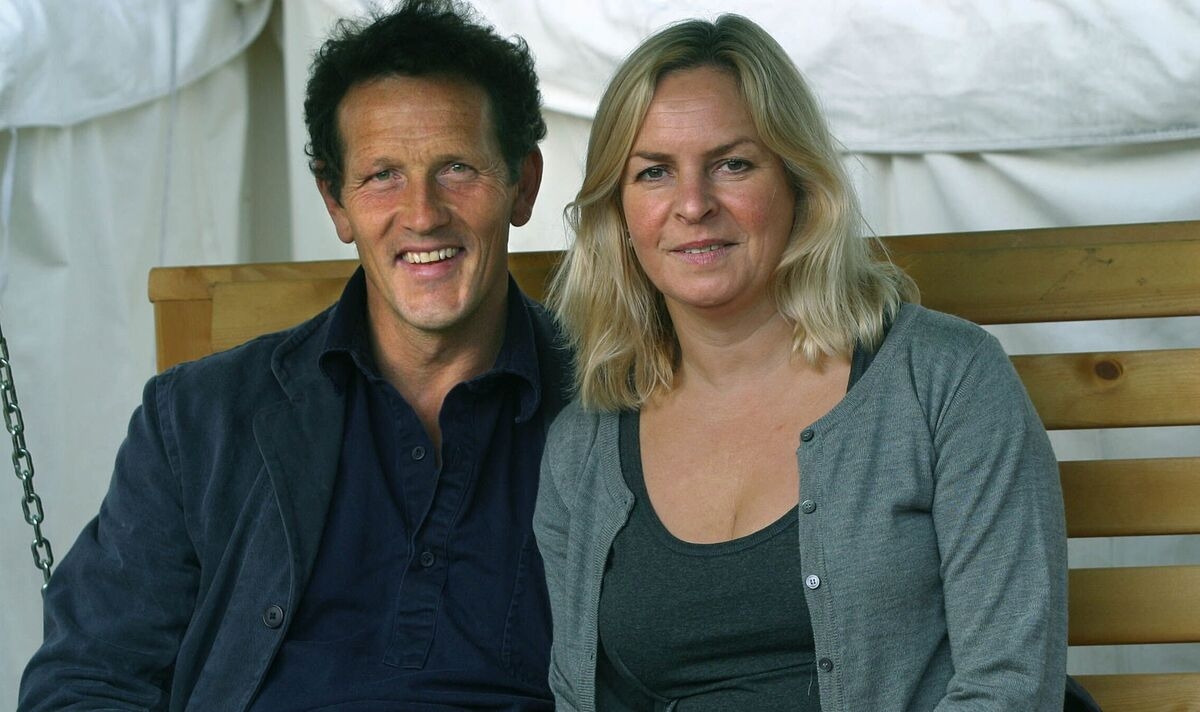 Gardeners' World-Moderator Monty Don wurde dafür kritisiert, dass er sich im Fernsehen gegenüber seiner Frau anders verhielt
