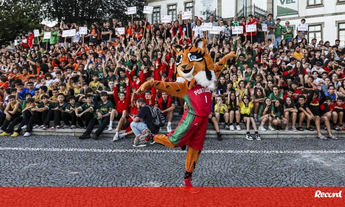 <![CDATA[ Vem aí a Festa do Minibasquete: «Já conseguimos criar uma pequena lista de jovens talentos» ]]>