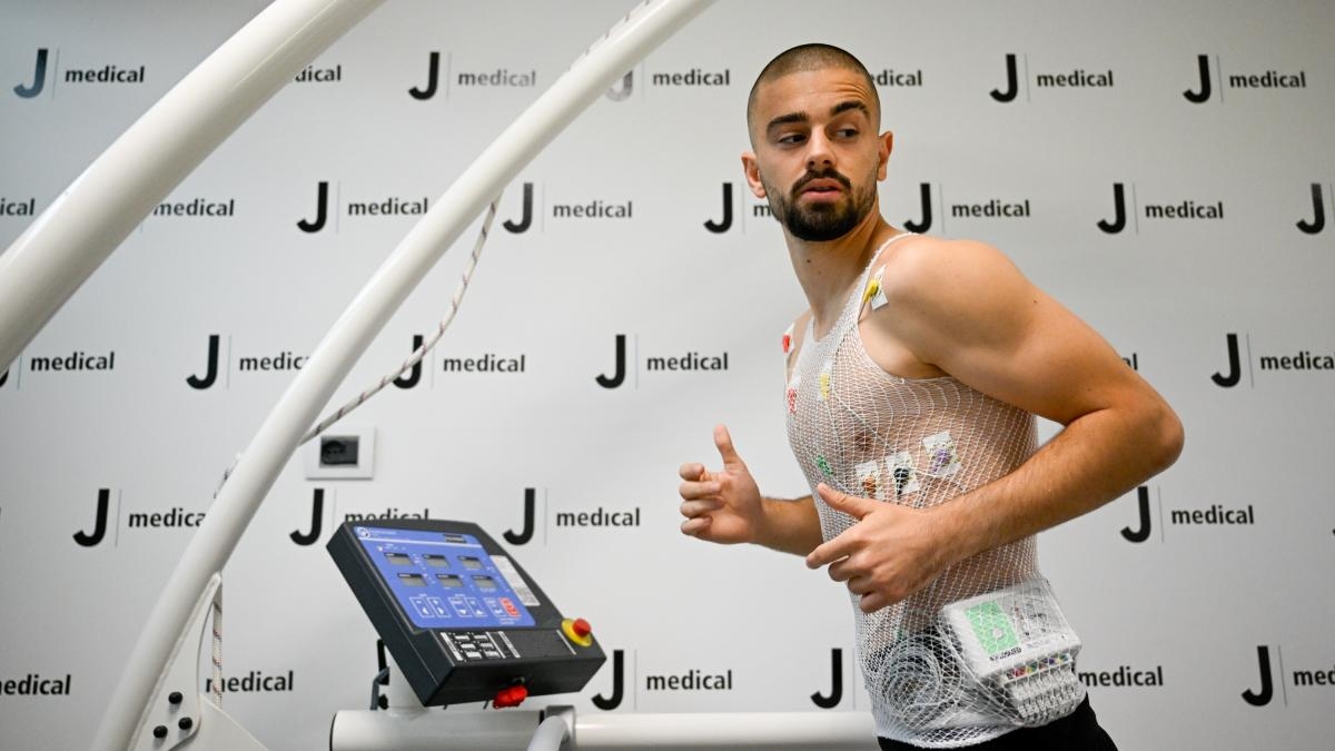 Zhegrova não joga há nove meses: estará pronto para a Juventus? O plano da Tudor.