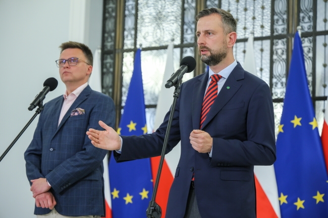 PSL asked party members about coalition with PiS and Konfederacja. "Checking moods"