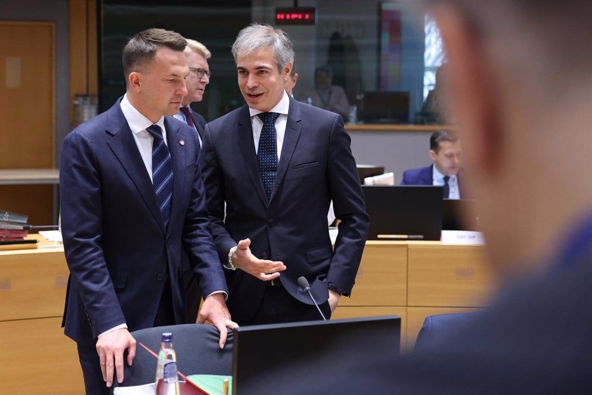 Officiële status van talen in de EU: stemming uitgesteld vanwege zorgen in 7 staten