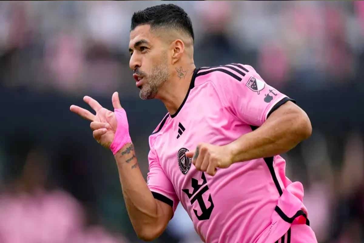 CRAZY CONTRACTS! Footballers and their secret clauses: From LEGO houses to "Accidental Rape"! The dark side of multi-million-dollar deals