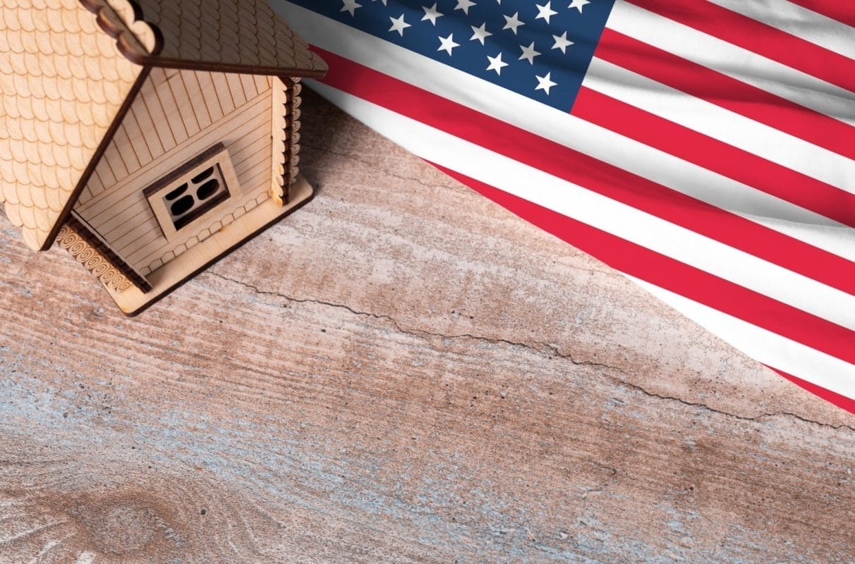 Mercado inmobiliario 2025: Tasas hipotecarias altas en EE.UU. desafían a compradores mientras en México surgen soluciones para riesgo cambiario