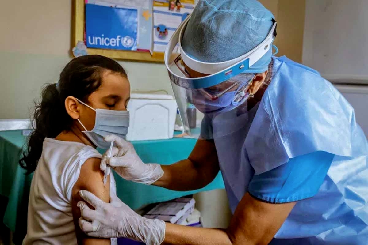 Ulusal uyarı: Meksika'da kıtlık nedeniyle 800.000 aşılanmamış çocuk var