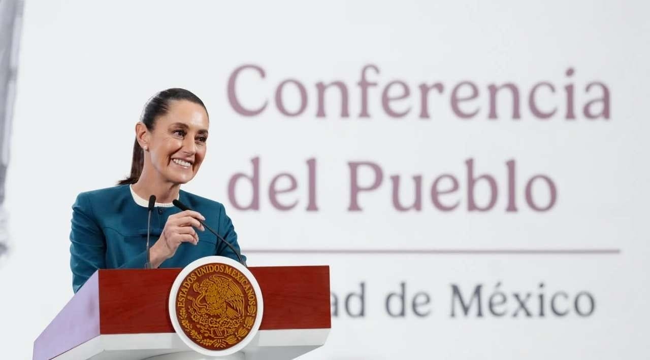 Sheinbaum ontkent financiële crisis en roemt de kracht van de Mexicaanse peso