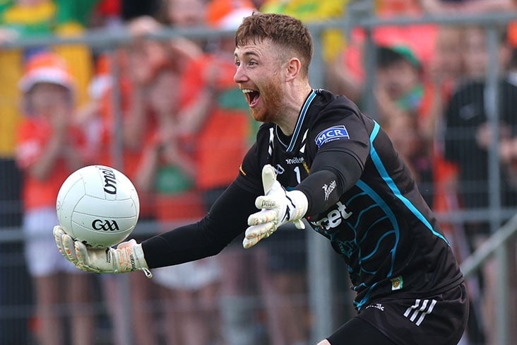 Donegal zweet zich rot vanwege Patton
