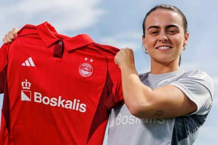Voormalig Armagh-speler Clarke tekent bij Aberdeen