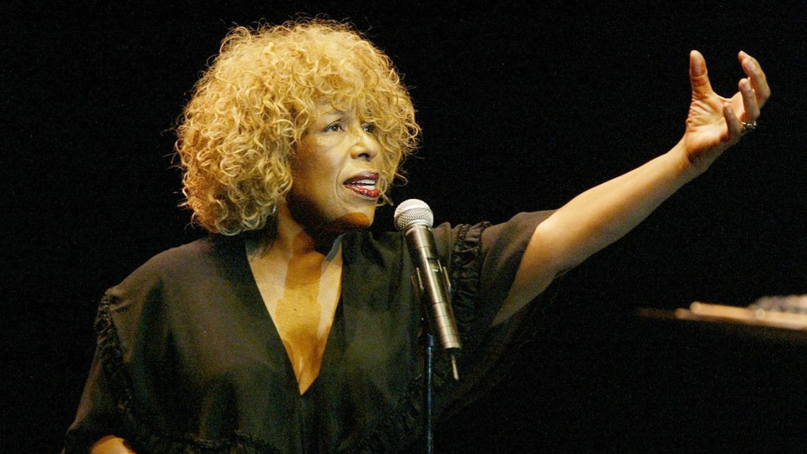 Zmarła amerykańska piosenkarka Roberta Flack, legendarna głoska „Killing Me Softly”