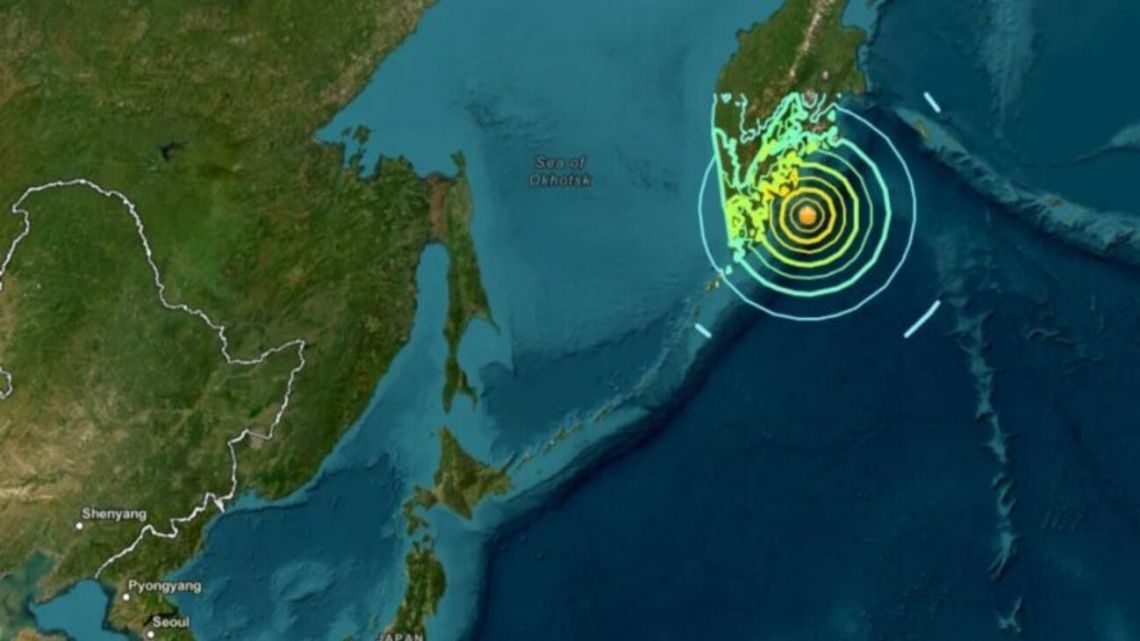 Un forte terremoto in Russia ha fatto scattare l'allerta tsunami in Giappone, Hawaii, Cile ed Ecuador.