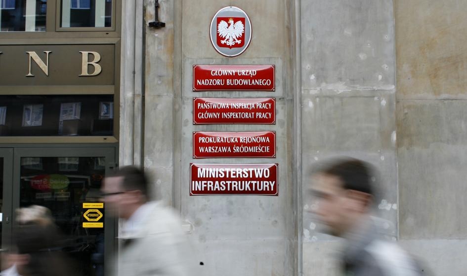 "Decisioni PIP con esecutività immediata". Questo minaccia i contratti B2B?