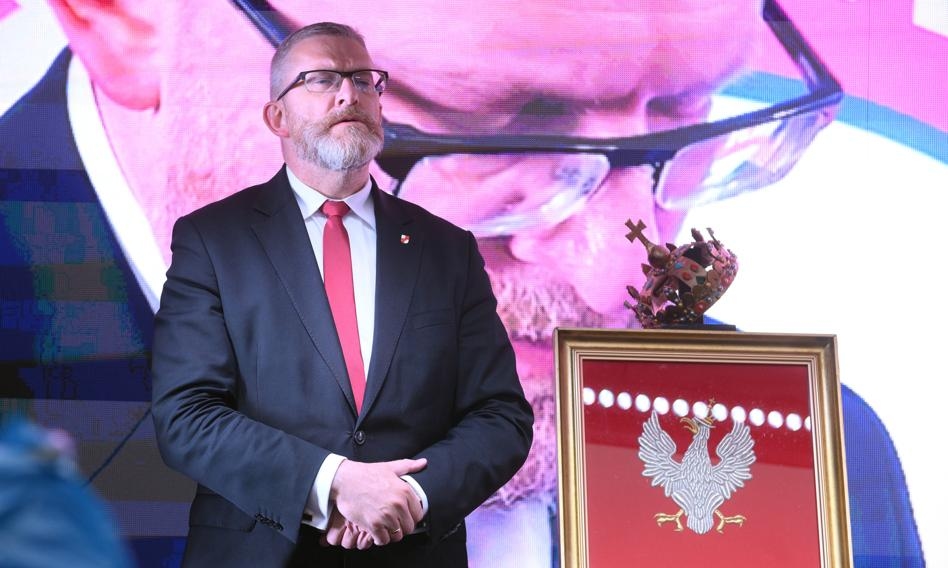 Come voteranno gli elettori di Braun e Hołownia?