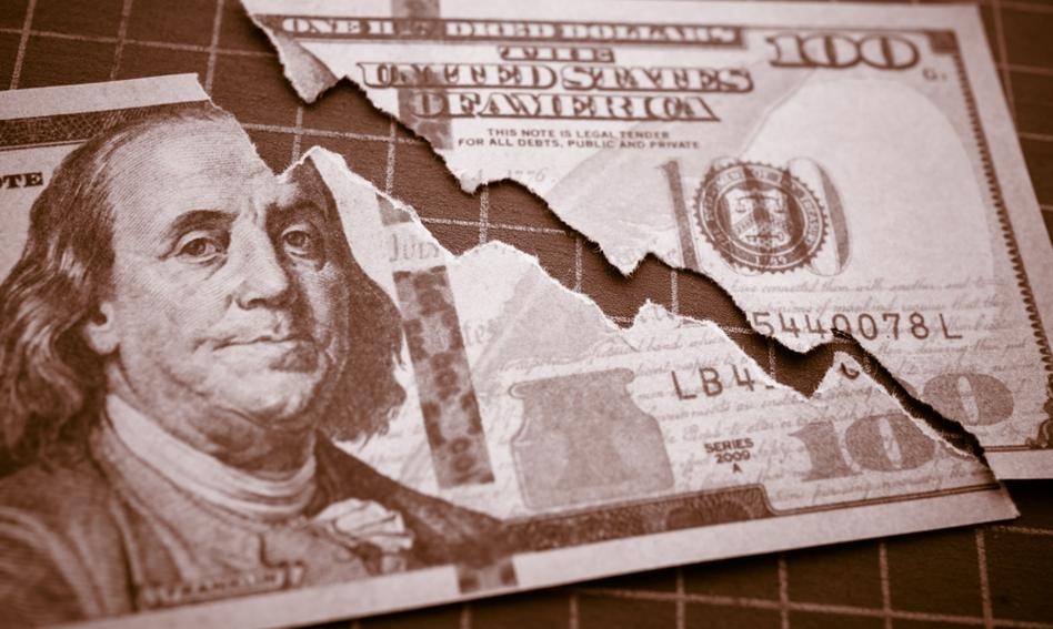 The dollar weakens, the zloty strengthens. "The balance of the weekend is unfavorable for Iran"