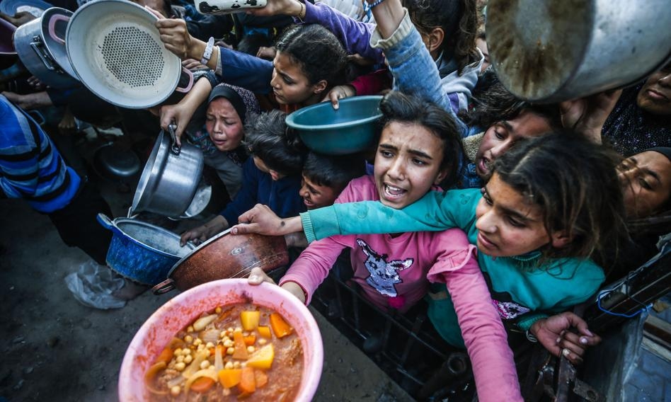 Gaza umiera z głodu na oczach świata. Tak wygląda życie w strefie zagłady