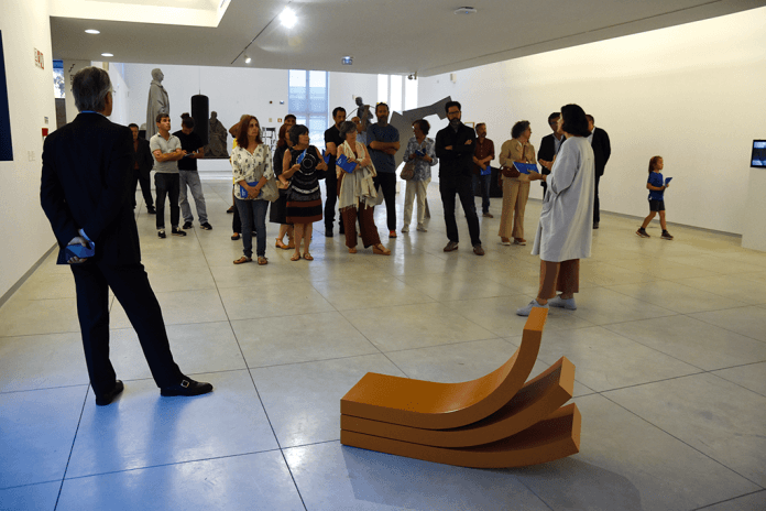 Video and sculpture of Serralves in Caldas