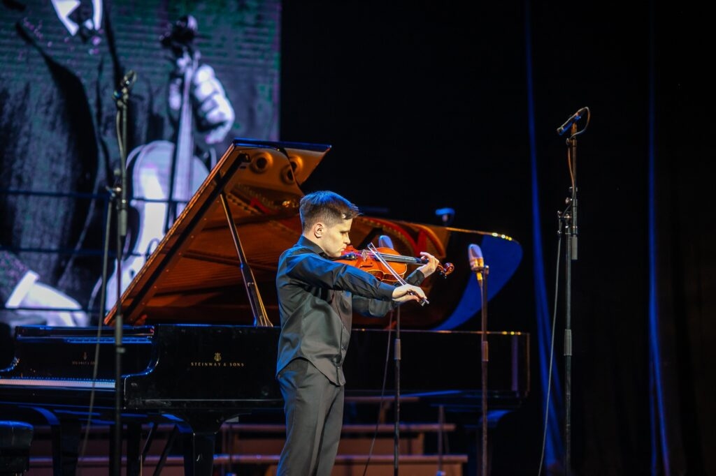 Le Salon de musique de juin de l'Orchestre philharmonique de Novgorod sera construit sur un dialogue des époques