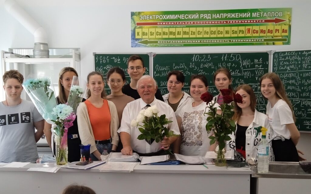 Новгородский календарь: 80-летие отмечает Анатолий Михайлович МАЛЯКИН – народный учитель России