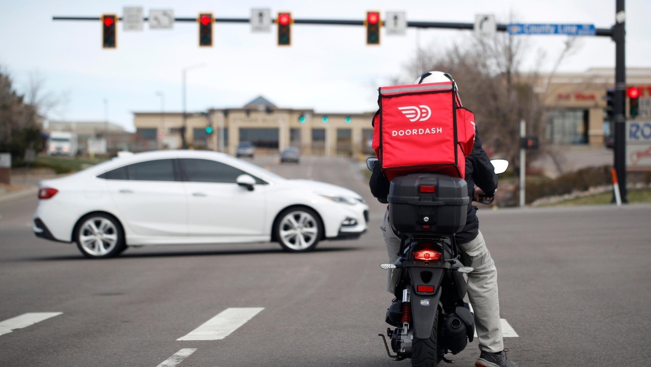 DoorDash verse 17 millions de dollars aux conducteurs pour les pourboires volés